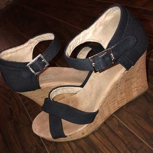 TOMS heels
